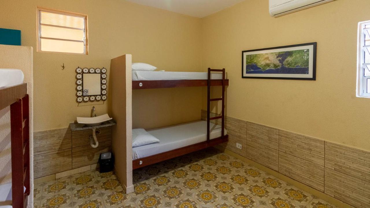 Guaruja Hostel Rum bild