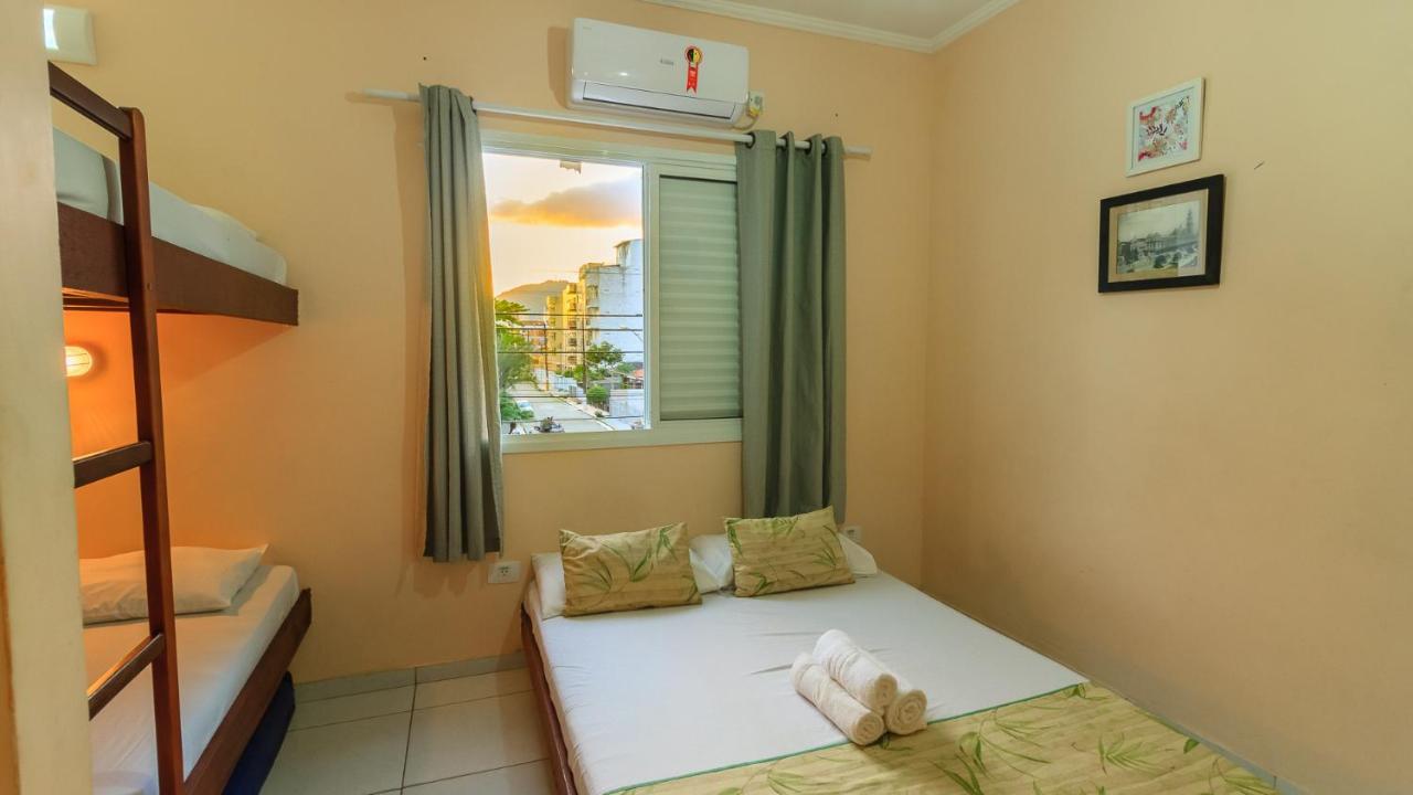 Guaruja Hostel Rum bild